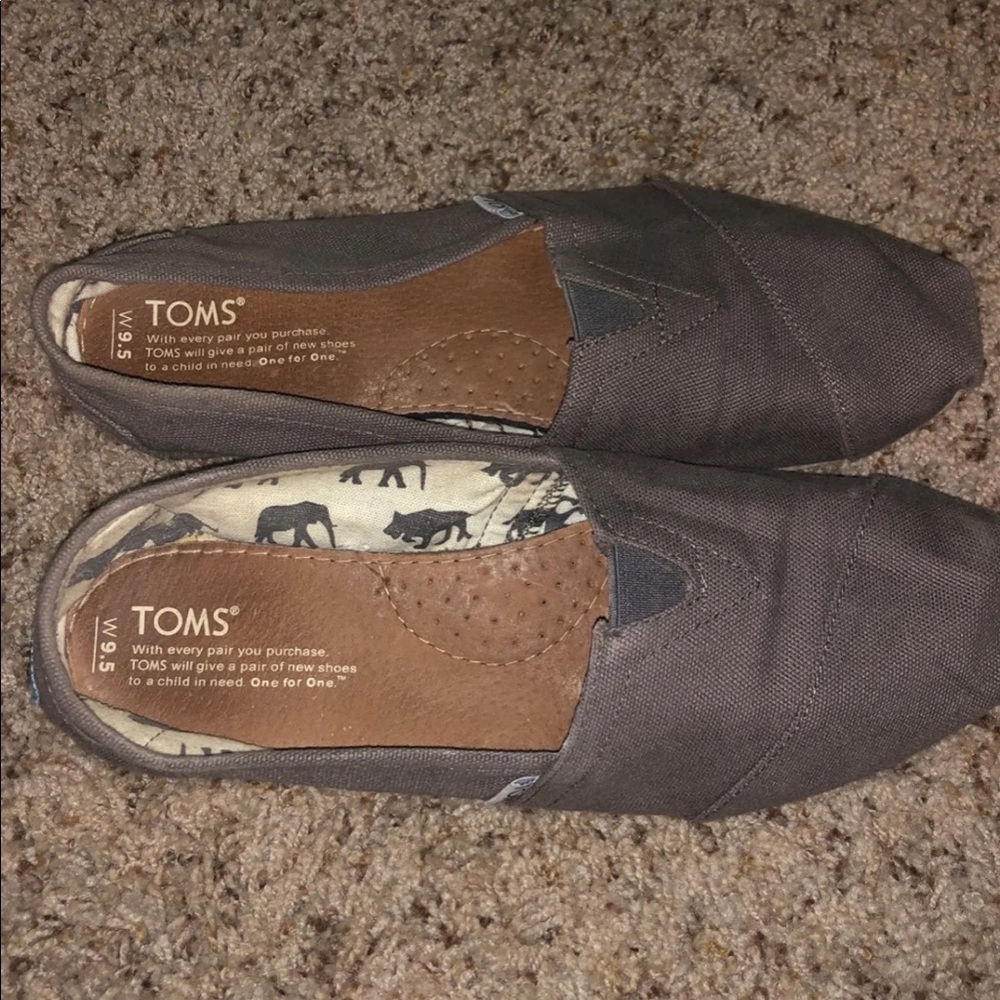 Gray Women’s Toms